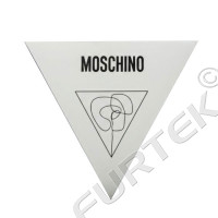 Треугольные картонные вкладыши для одежды