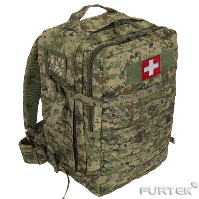 Рюкзак медика со светоотражающей нашивкой крест