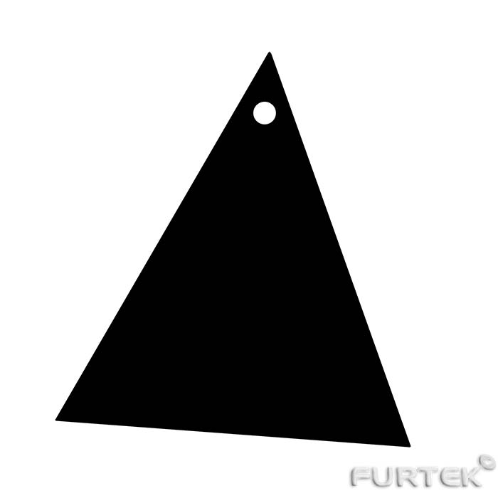 Черная бирка треугольная