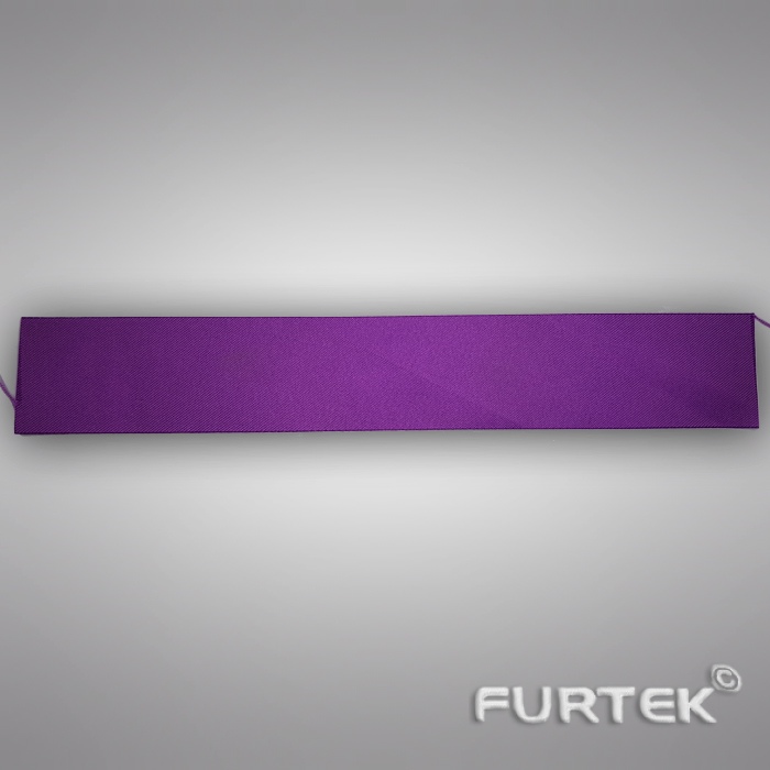 Горячее тиснение на фиолетовой ленте, вид с обратной стороны
